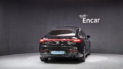 Mercedes-Benz EQS