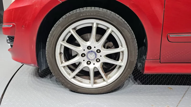 Mercedes-Benz B-Class