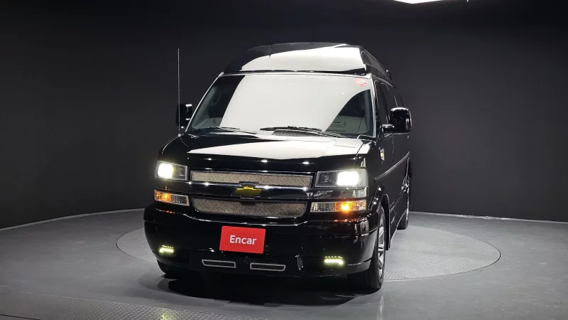 Chevrolet Express Van
