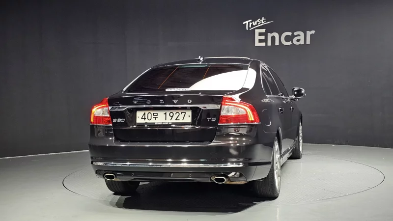 Volvo S80