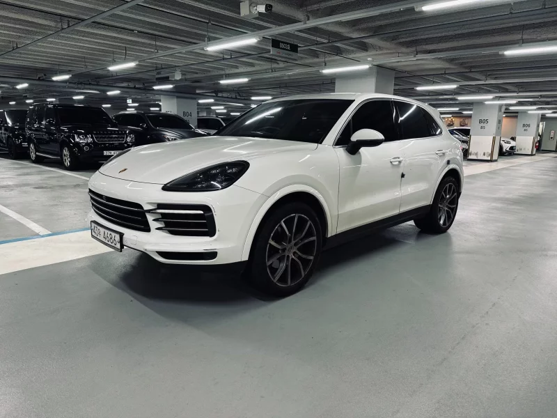 Porsche CAYENNE
