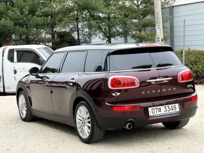 MINI Clubman
