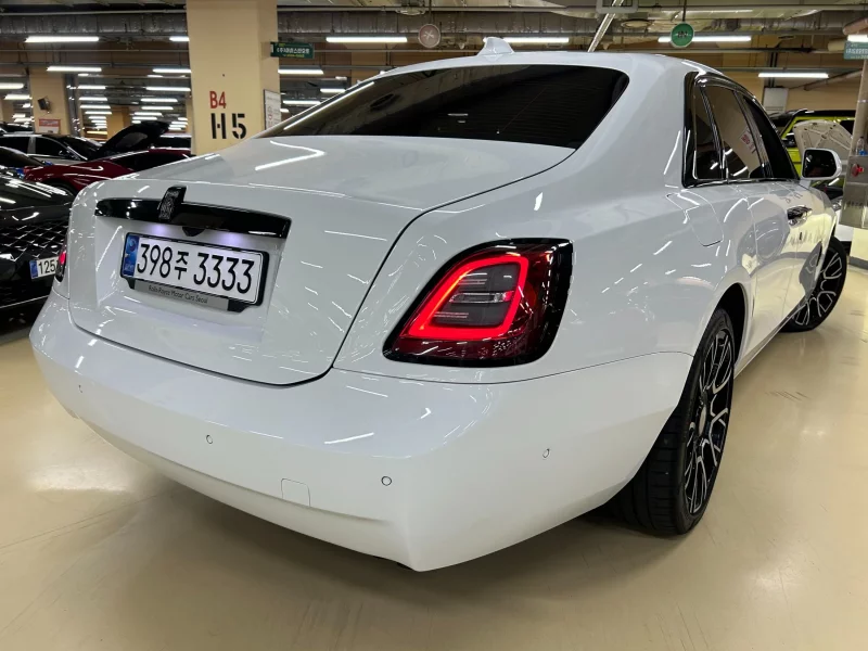Rolls-Royce GHOST