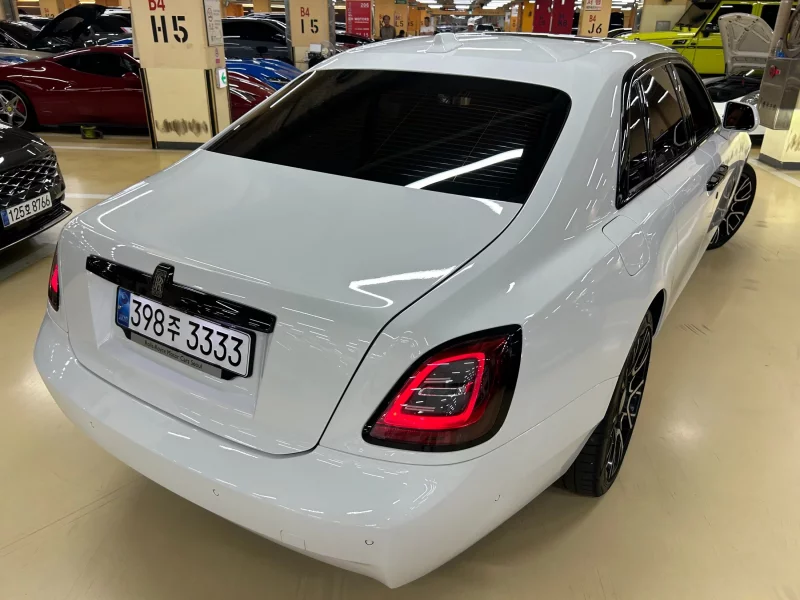Rolls-Royce GHOST