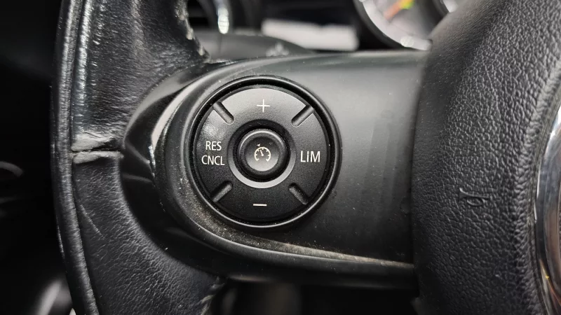 MINI Cooper Convertible