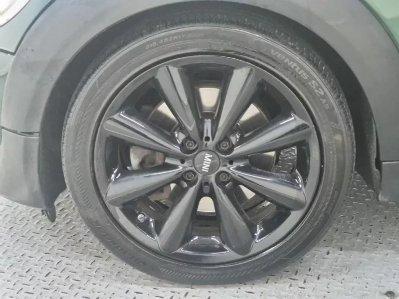 MINI Cooper Convertible