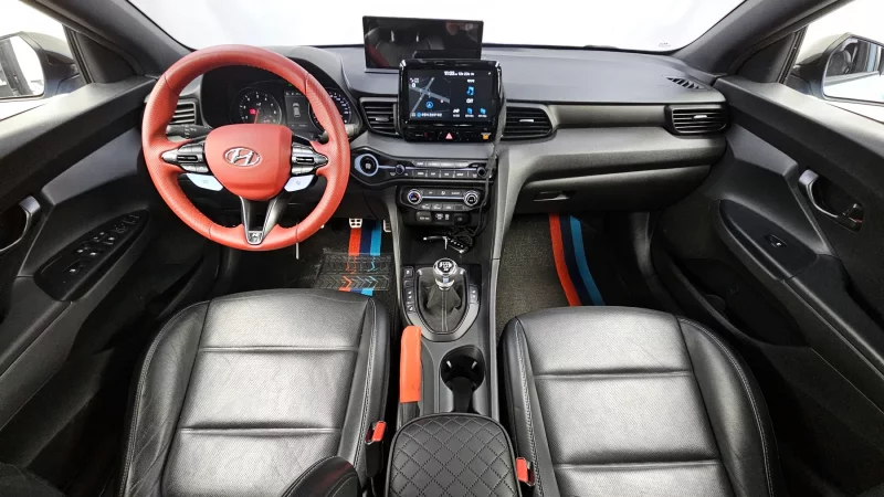 Hyundai Veloster