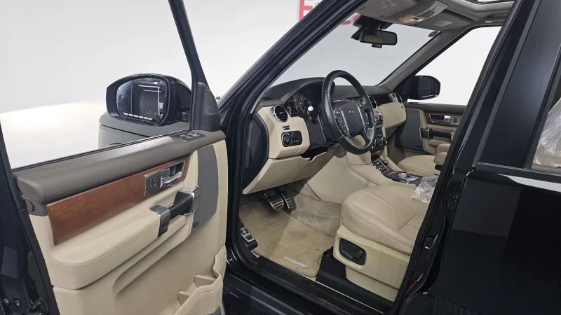 Land Rover DISCOVERY