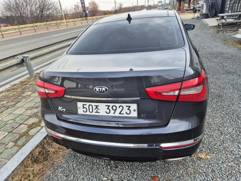 Kia K7