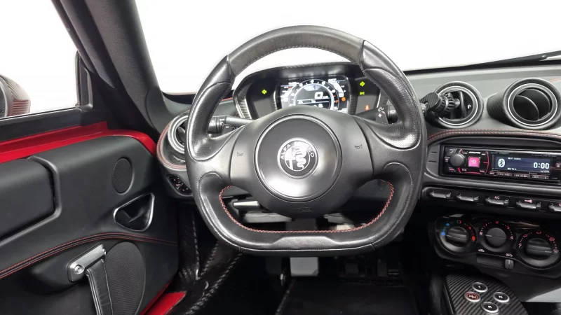Alfa Romeo 4C