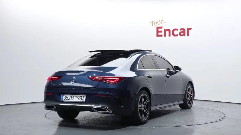 Mercedes-Benz CLA-Class
