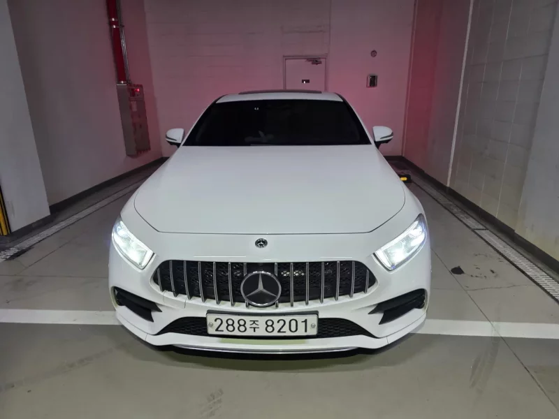 Mercedes-Benz CLS-Class