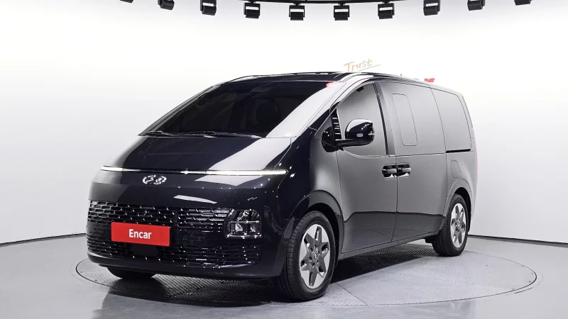 Hyundai Staria
