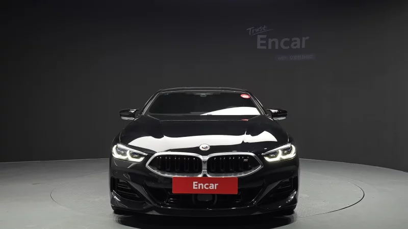 BMW 8-Series