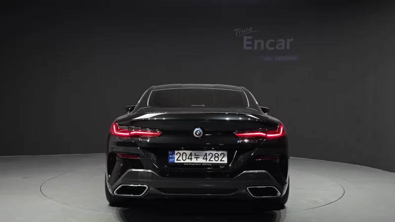 BMW 8-Series