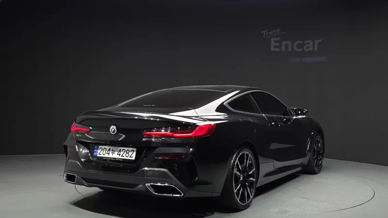 BMW 8-Series
