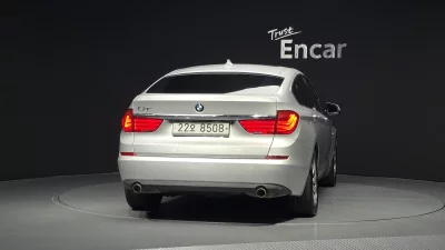 BMW 5-Series Gran Turismo