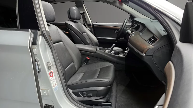 BMW 5-Series Gran Turismo