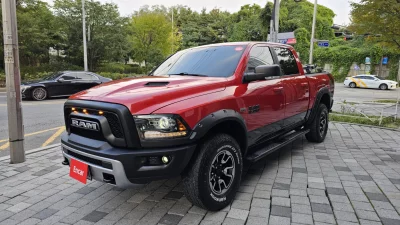 Dodge Ram Pick Up
