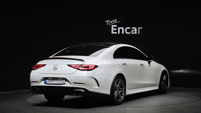 Mercedes-Benz CLS-Class