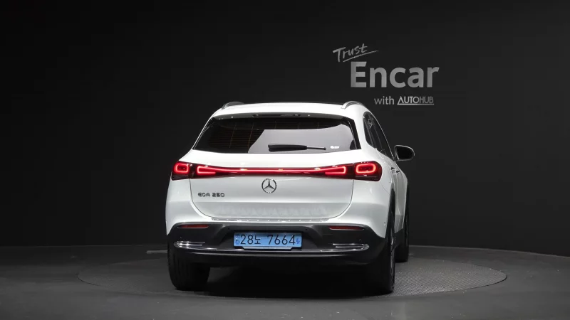 Mercedes-Benz EQA