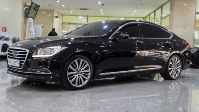 Hyundai Genesis