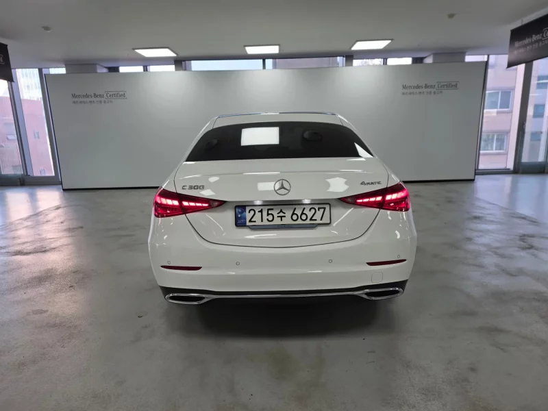 Mercedes-Benz C-Class