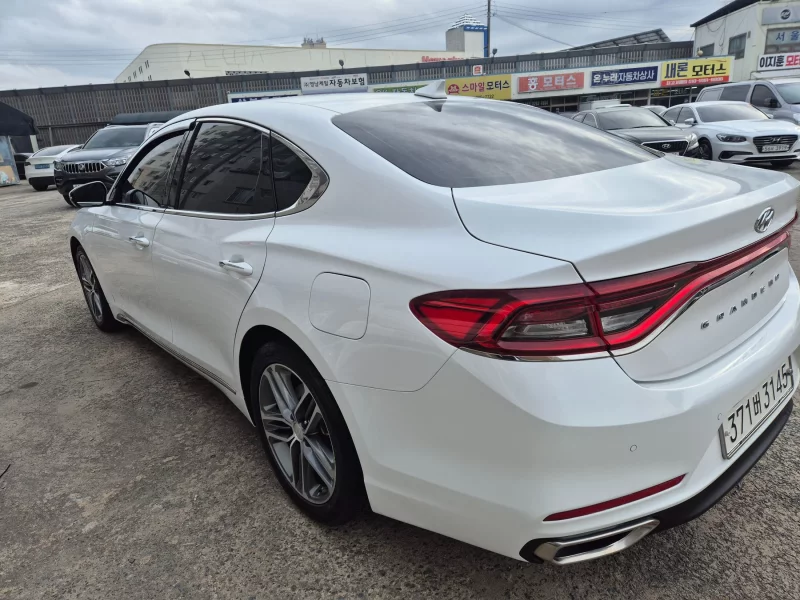 Hyundai Grandeur