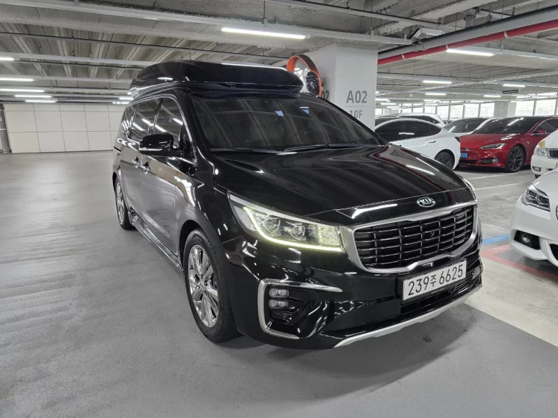 Kia Carnival