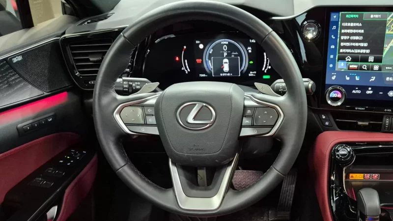 Lexus NX