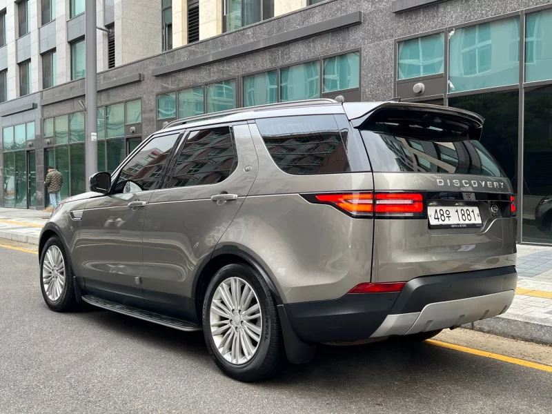 Land Rover DISCOVERY