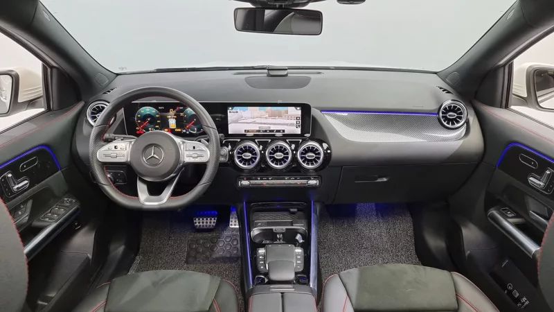 Mercedes-Benz GLA-Class