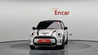 MINI Cooper Convertible