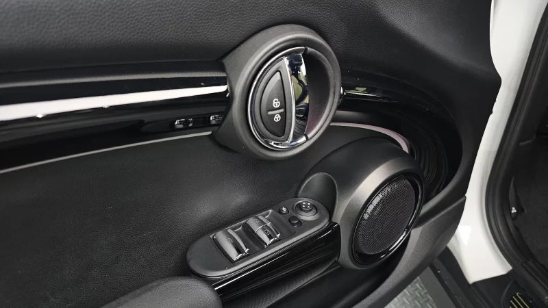 MINI Cooper Convertible