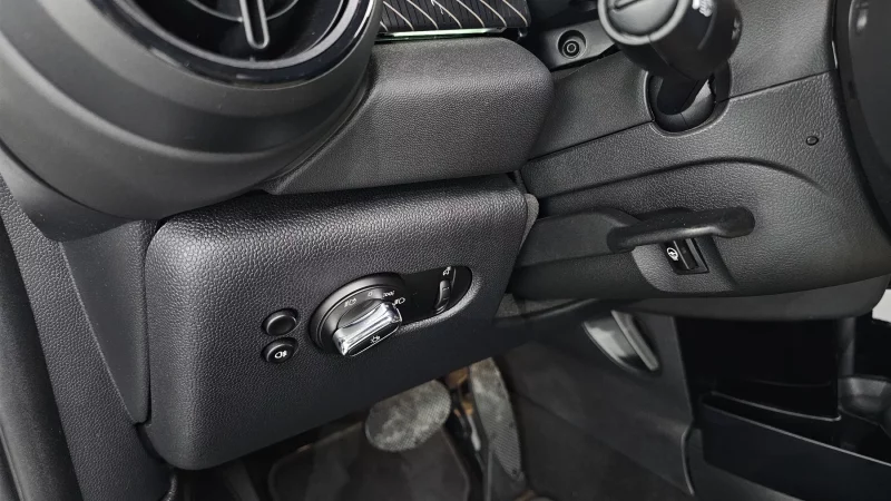 MINI Cooper Convertible