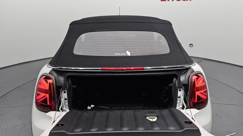 MINI Cooper Convertible