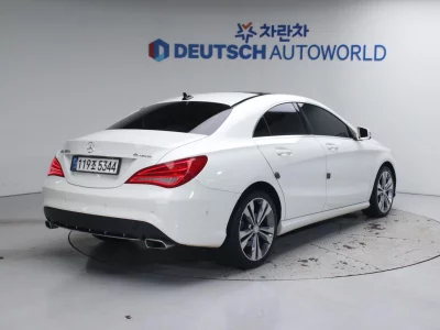 Mercedes-Benz CLA-Class