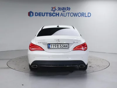 Mercedes-Benz CLA-Class