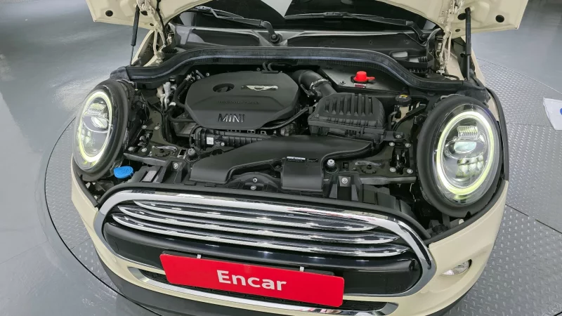 MINI Cooper Convertible