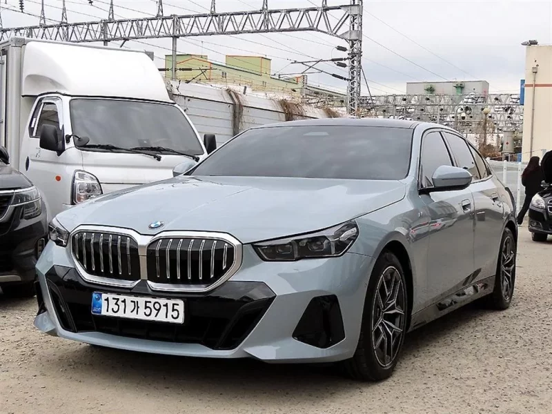 BMW 5-Series