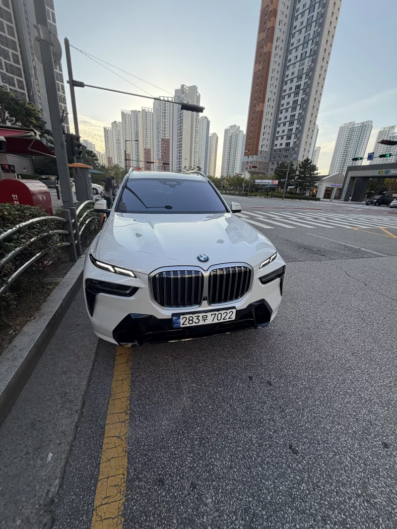 BMW X7