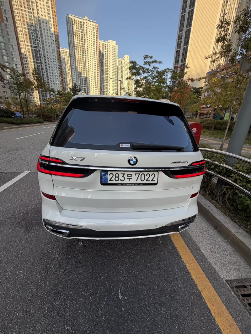 BMW X7
