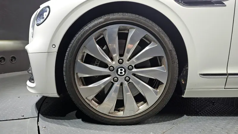 Bentley Flying Spur