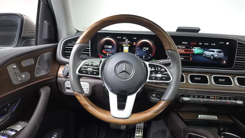 Mercedes-Benz GLS-Class