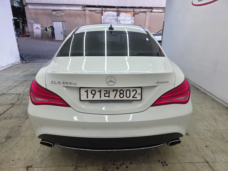 Mercedes-Benz CLA-Class