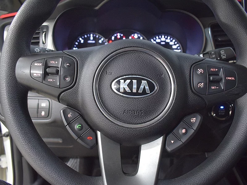 Kia Carens
