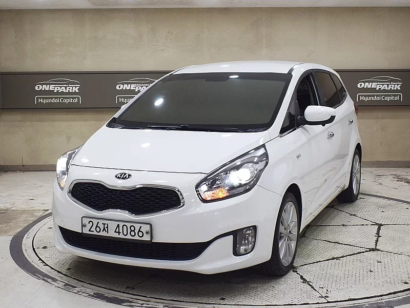 Kia Carens