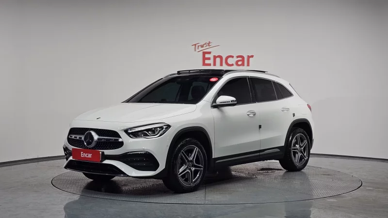 Mercedes-Benz GLA-Class