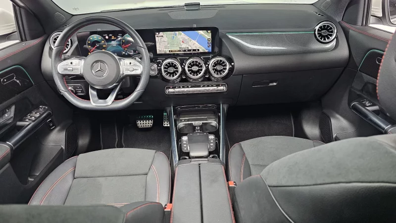 Mercedes-Benz GLA-Class