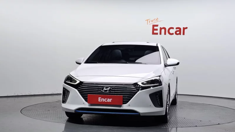 Hyundai Ioniq